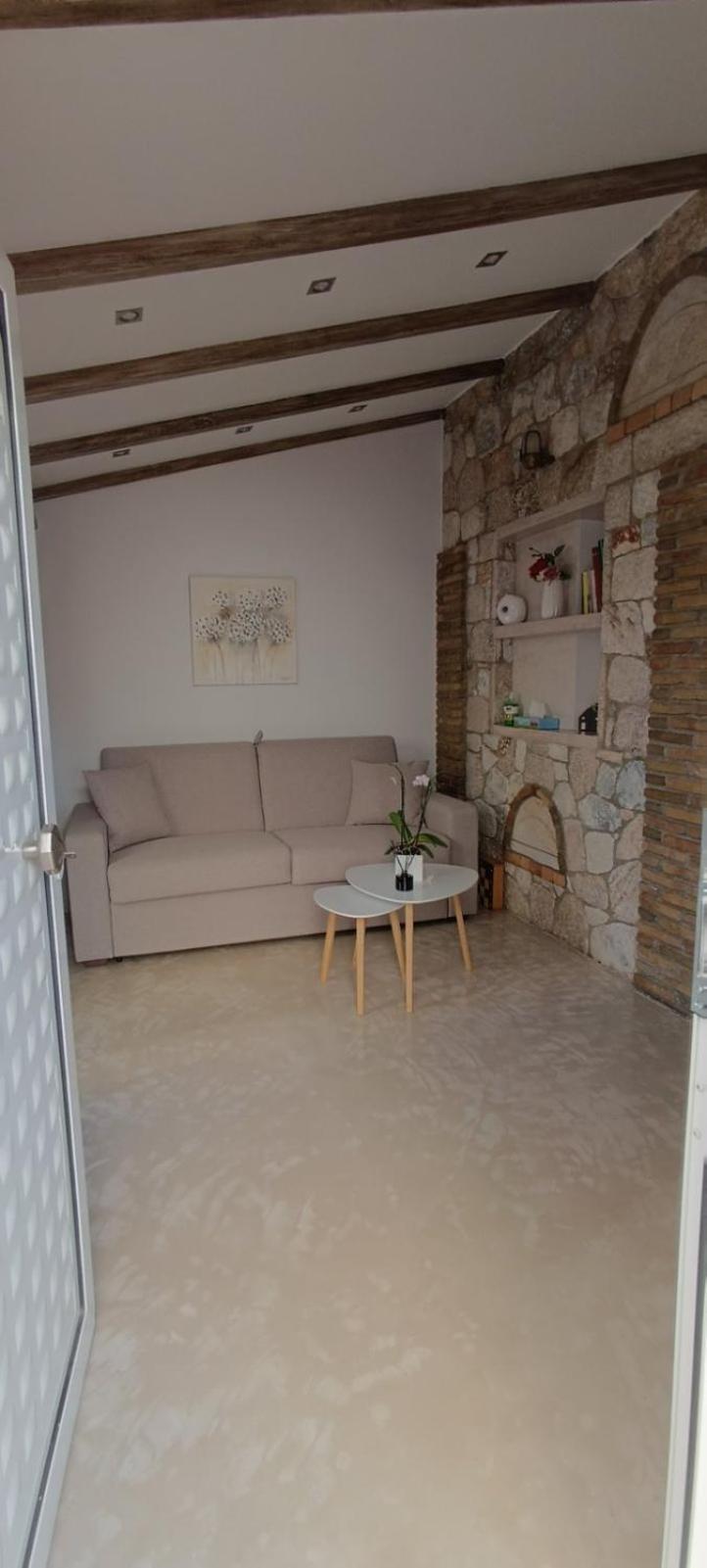 Boutique Eptalofos 15Min From Airport And Sea Διαμέρισμα Κουβαράς Εξωτερικό φωτογραφία